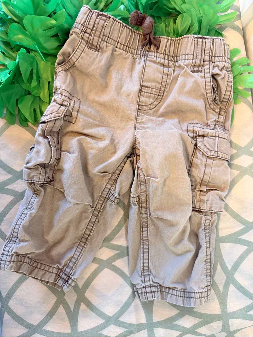 10/$25 • Carters Beige Cotton Cargo Pants